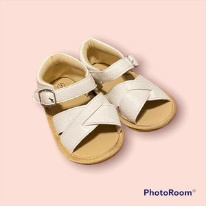 Infant/toddler girls leather sandal